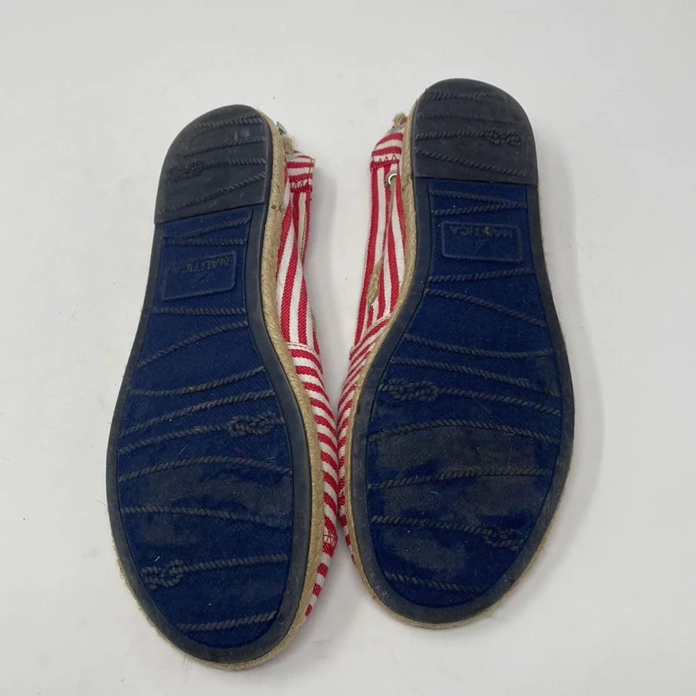 Nautica red white